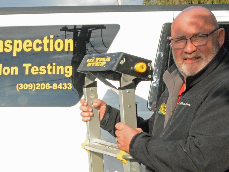 Rick VanOteghem inspector. Quad City Home Inspection, Radon Testing, Termite Inspection, Quad Cities Area, Experienced Home Inspection